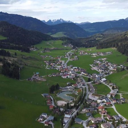 Large Cozy Apartment Grubweg 130 Qm Sankt Martin am Tennengebirge Exterior foto
