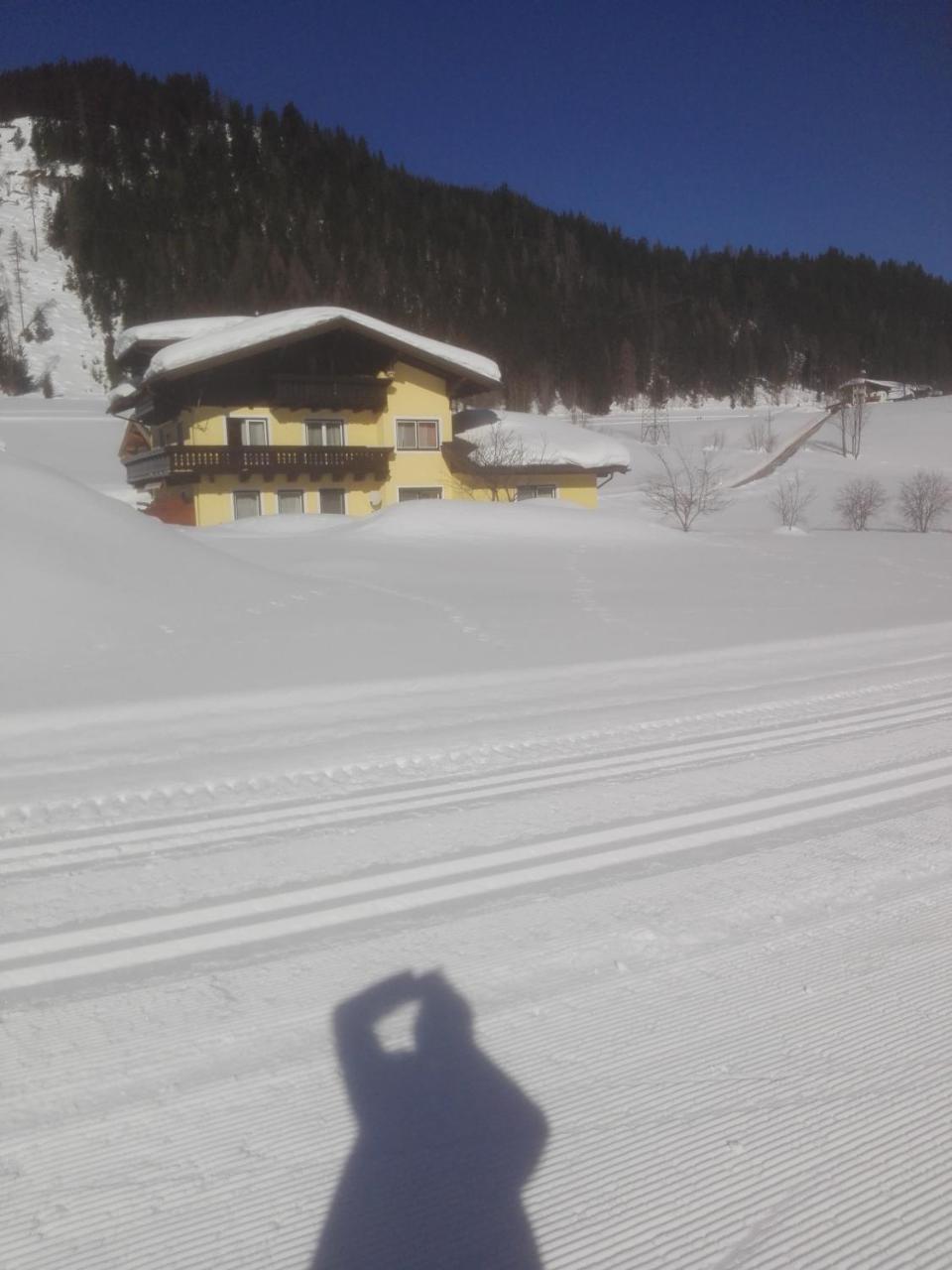 Large Cozy Apartment Grubweg 130 Qm Sankt Martin am Tennengebirge Exterior foto